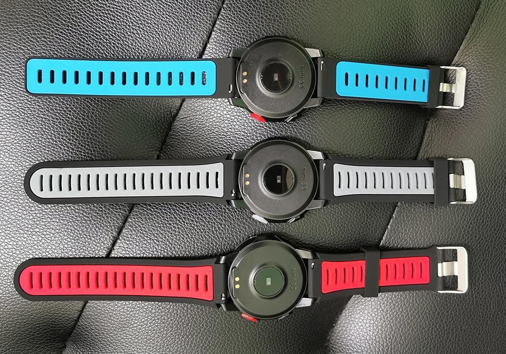 Professional IP68 Waterproof Bluetooth Fitness Smartwatch Tracker